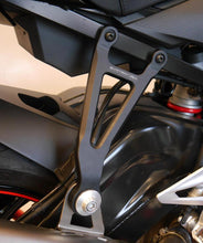 Load image into Gallery viewer, BMW S 1000 R (2017 onward) Exhaust Hanger Blanking Plate Kit Evotech Performance