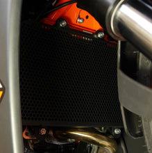 Load image into Gallery viewer, Evotech Performance KTM RC 125/200/390 Radiator Guard 2004 onwards